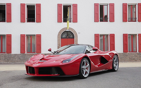 LaFerrari-Fiorano-Circuit2-580x362