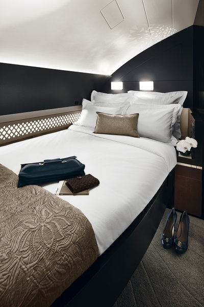 etihad.the residence bedroom vertical